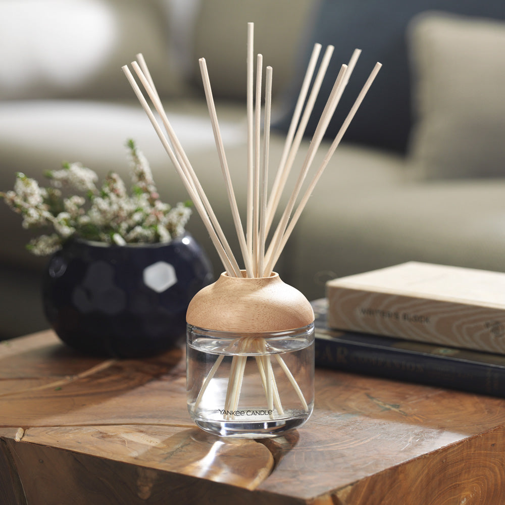 The 5 Best Yankee Candle Reed Diffuser Sets To Transform Your Home