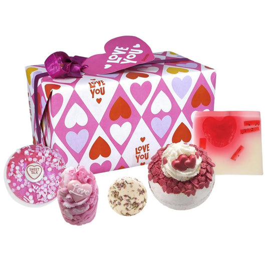 Bomb Cosmetics Love You Gift Set