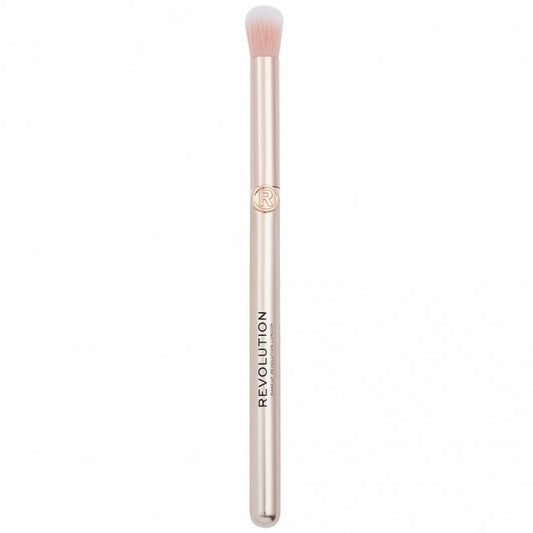 Makeup Revolution Create Fluffy Blending Brush R4