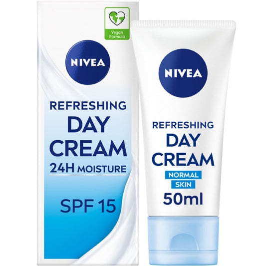 Nivea 24H Moisture Refreshing Day Cream SPF15 50ml