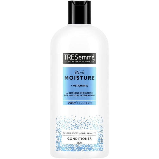 TRESemme Rich Moisture Conditioner 680ml