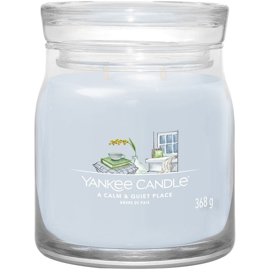 Yankee Candle A Calm & Quiet Place Medium Signature Jar Candle