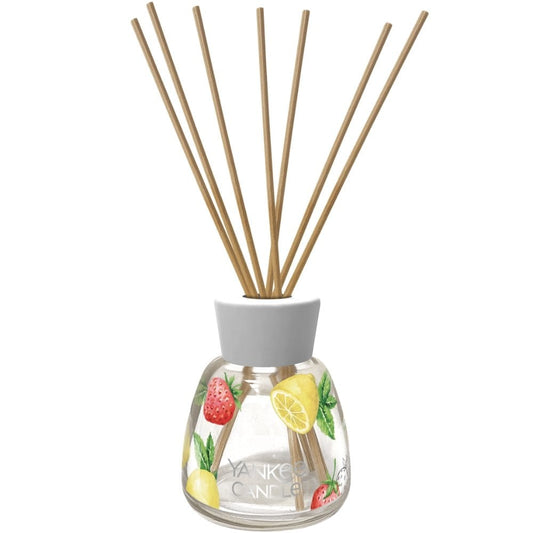 Yankee Candle Signature Reed Diffuser Iced Berry Lemonade 100ml